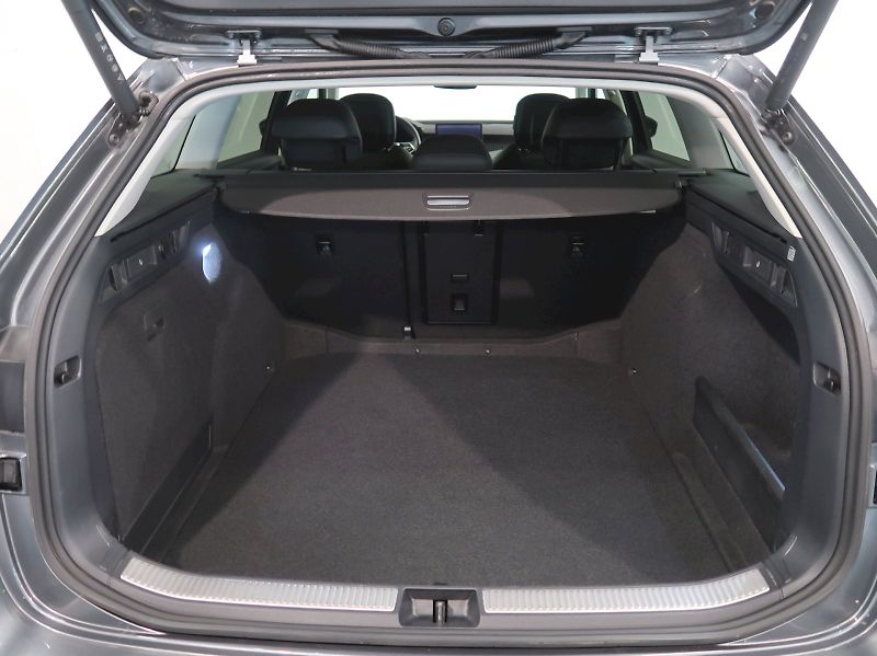 Škoda Superb (2024) SELECTION 2.0TDI 110KW DSG - fotka 41 z 43