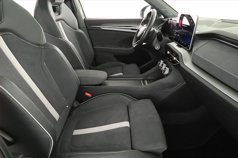 Škoda Kodiaq (2025) 2.0 TDI, SPORTLINE, KEYLESS - fotka 7 z 20