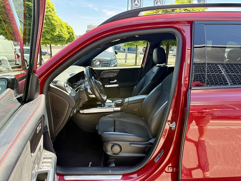 Mercedes-Benz GLB (2020) 250 4MATIC - fotka 25 z 45
