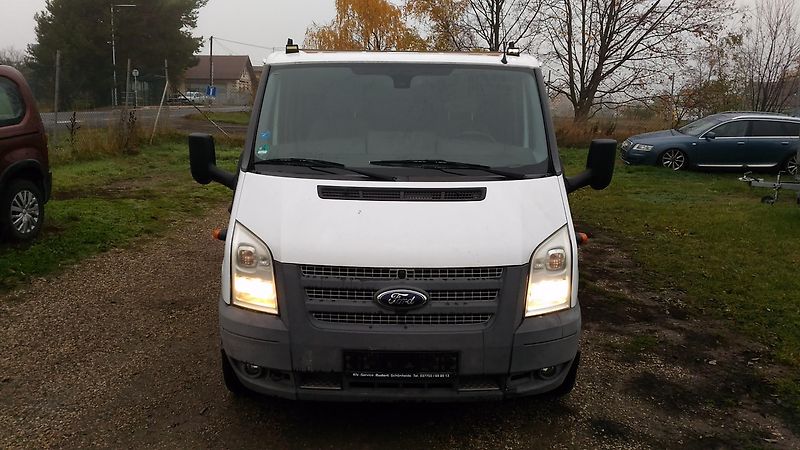 Ford Transit (2013) 2,2TDCI,92KW,4X4,7MÍST,TAŽNÝ - fotka 2 z 25
