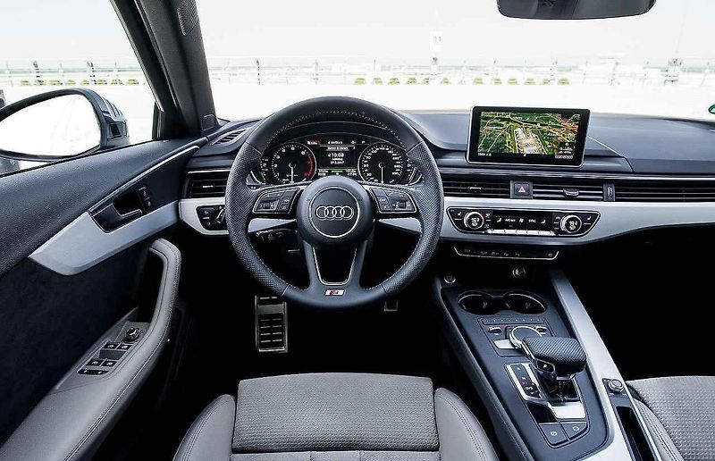 Audi A5 Sportback g-tron a A4 Avant g-tron.