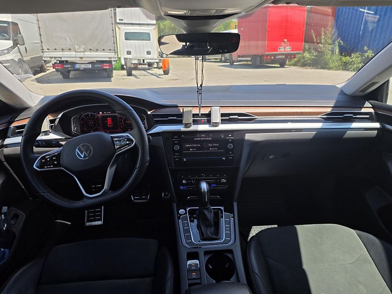 Volkswagen Arteon Shooting Brake (2021) 2.0 TDI 110 kW 7DSG + tažné - fotka 5 z 6