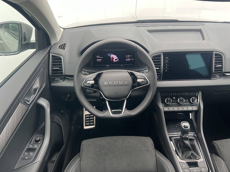 Škoda Karoq (2026) Dynamic 6MP 1,5 TSI - fotka 4 z 6