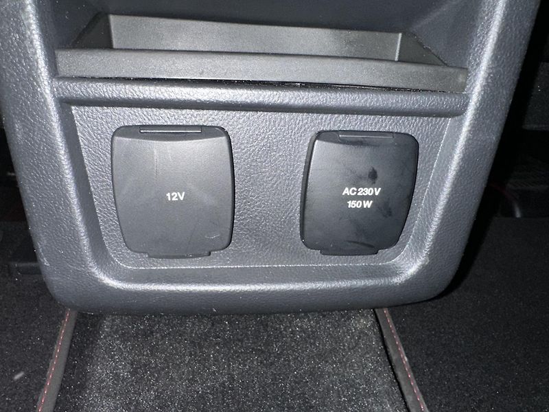 Ford S-MAX ST-Line 2.0 EcoBlue 190k aut.  - fotka 13 z 34