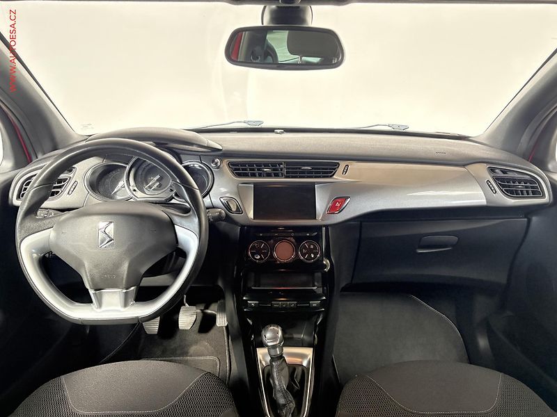 DS Automobiles DS3 (2016) 1.2PT, Navi, kamera - fotka 8 z 14