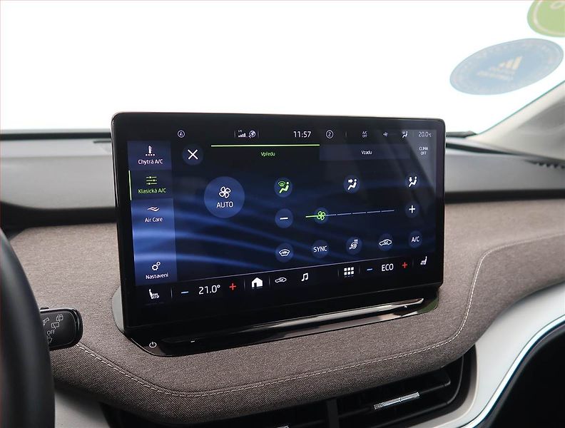 Škoda Enyaq (2021) 60 (62 kWh), SoH 93% - fotka 18 z 30