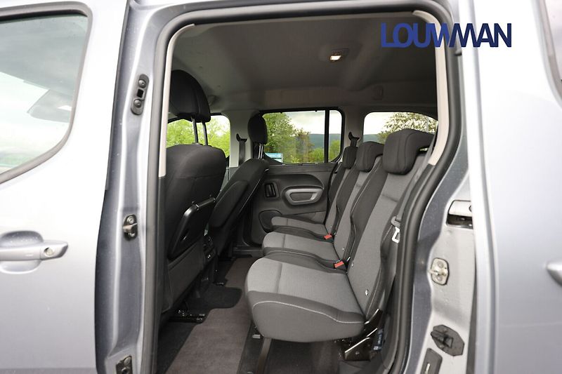 Toyota ProAce City Verso EV FAMILY COMFORT L2 - fotka 14 z 21