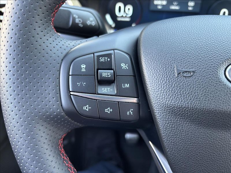 Ford Kuga 1,5 EcoBoost  111kW ST-Line X - fotka 34 z 49