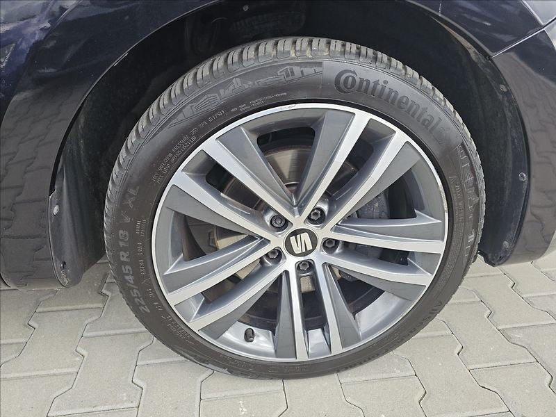 Seat Alhambra 2,0TDi 130KW FR DSG 4X4 TZ - fotka 43 z 50