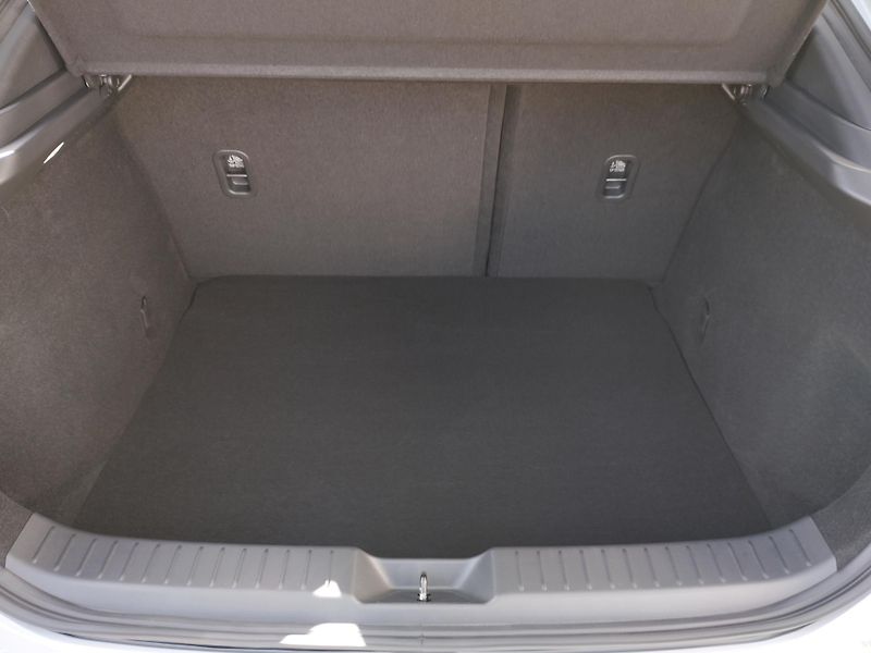 Mazda CX-30 (2026) 2,5 140 PS, Center-line, AKCE! - fotka 23 z 27