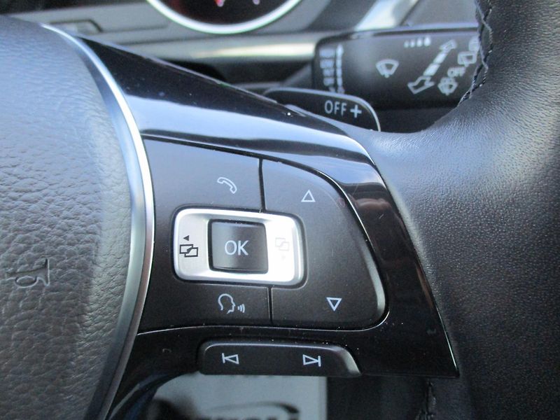 Volkswagen Tiguan 2.0TDi*4x4*7DSG*NAVI*T.ZAŘ - fotka 25 z 51