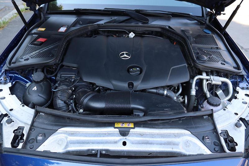Mercedes-Benz Třídy C C 250 BLUETEC KOMBI AMG 150kW - fotka 49 z 49