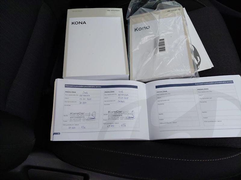 Hyundai Kona 1,6   1.6T-GDi Smart DCT - fotka 22 z 23