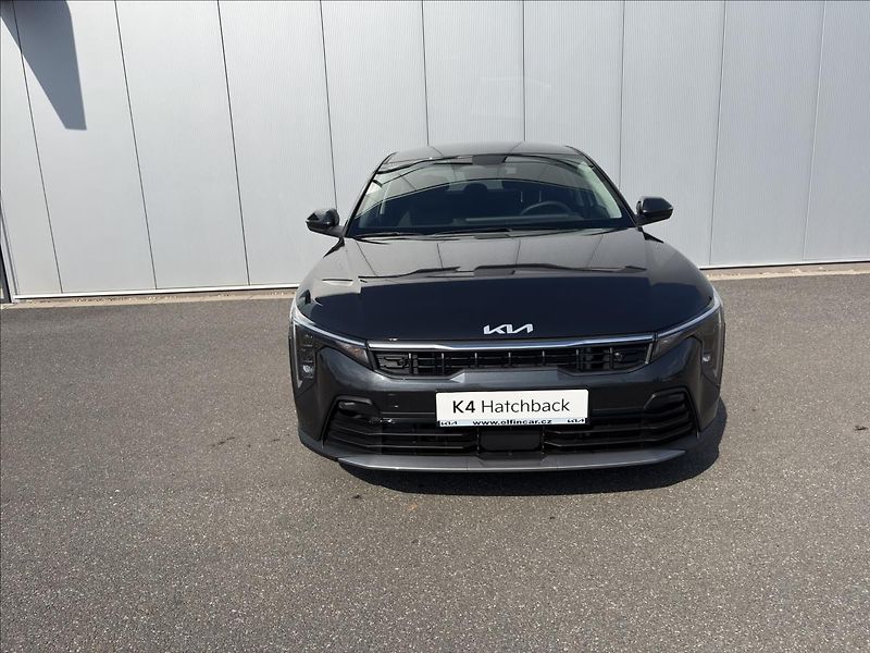 Kia K4 (2026) 1,0   T-GDI 7DCT EXCLUSIVE - fotka 2 z 19