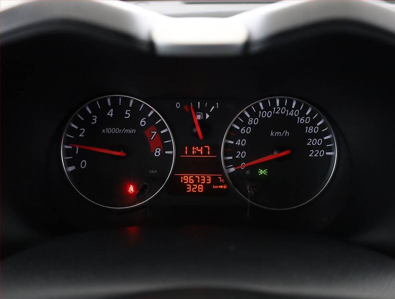Nissan Note (2009) 1.4, po STK, jezdí výborně - fotka 9 z 15