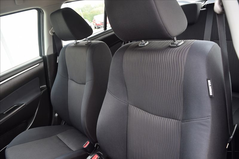Suzuki Swift 1,2 i 69KW 4X4 ALU KLIMA - fotka 14 z 46