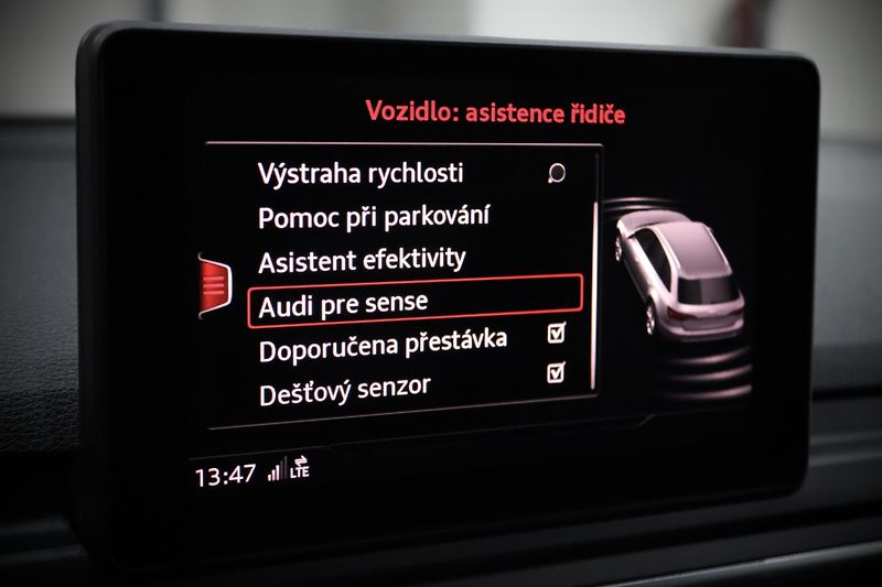 Audi A4 2.0 TFSI ultra 140 kW S line - fotka 38 z 49