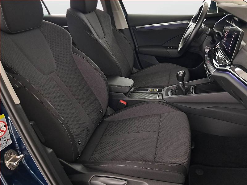 Škoda Octavia (2022) Style Plus 2.0 TDI, Tempomat - fotka 9 z 17
