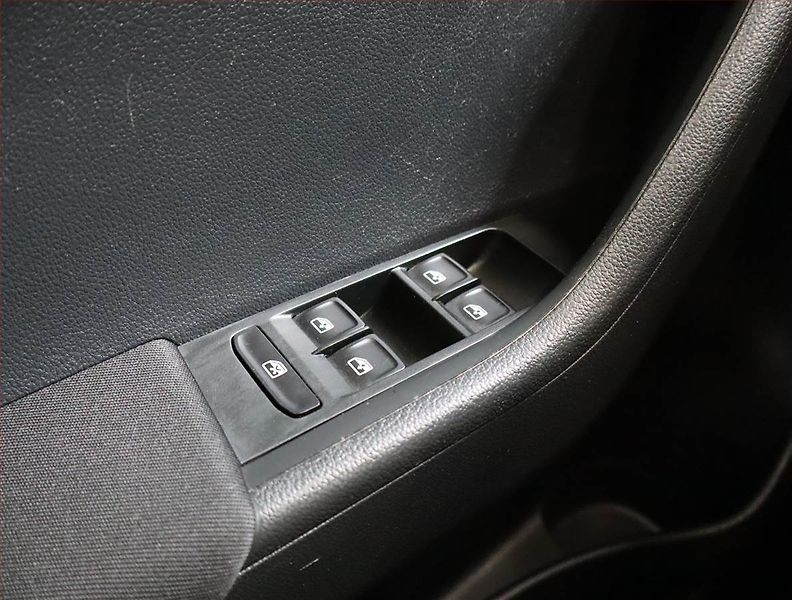 Škoda Fabia (2016) 1.2 TSI, Tempomat - fotka 16 z 19