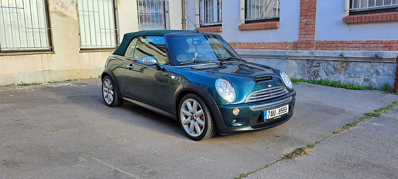 Mini Cooper (2006) - fotka 1 z 36