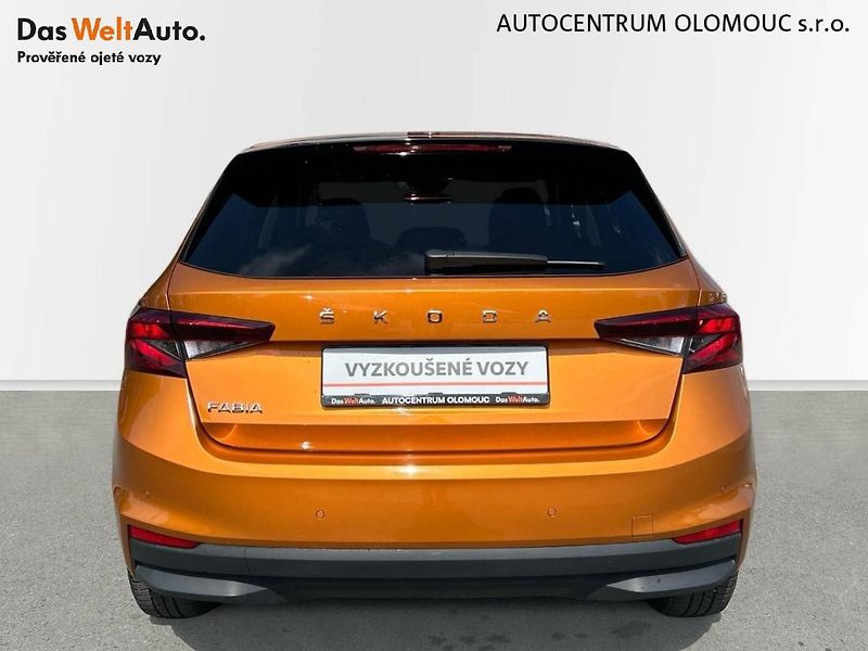 Škoda Fabia (2022) 1.0 TSI 7DSG Style - fotka 22 z 28