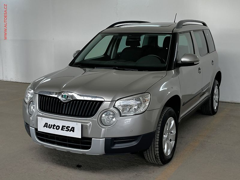 Škoda Yeti (2011) 1.2 TSi, Ambition, panor - fotka 3 z 15