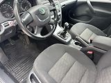 Škoda Octavia (2011) 1.6TDI, 77kW, ČR - náhled 11
