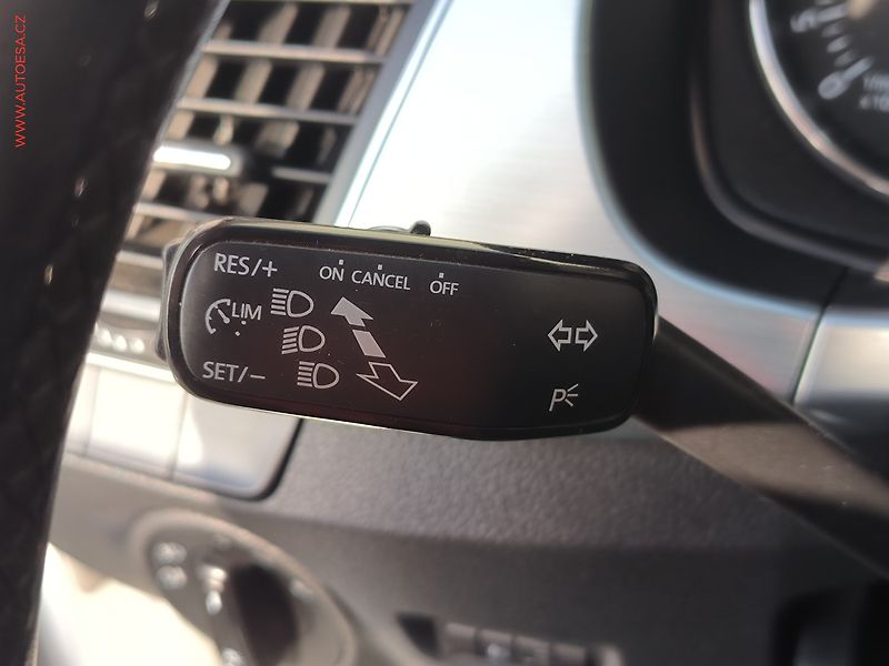 Škoda Fabia (2015) 1.4TDi, ČR, AC, temp, STK8/27 - fotka 14 z 15