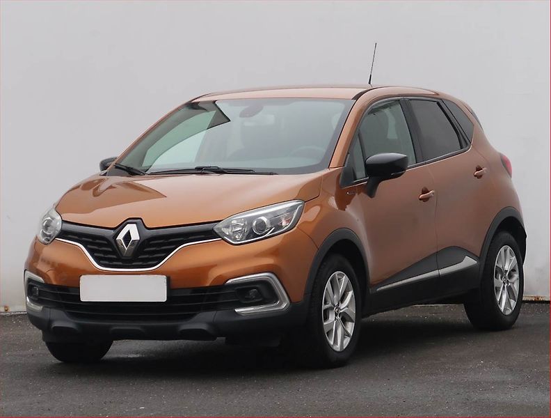 Renault Captur (2018) Limited 0.9 TCe, Serv.kniha - fotka 2 z 21