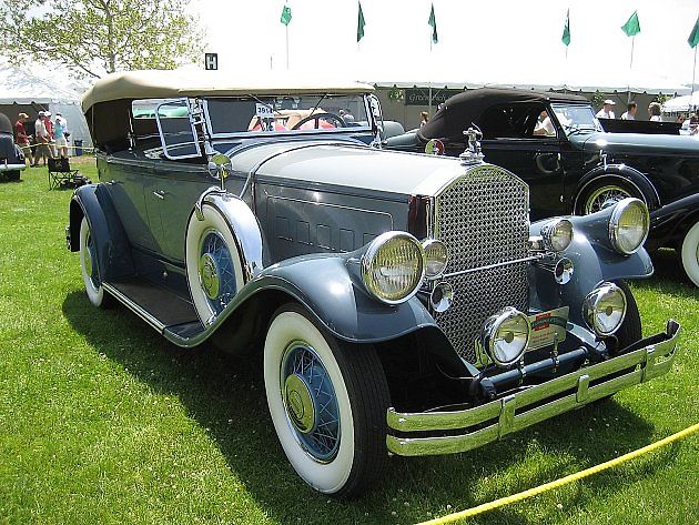 Vůz Pierce-Arrow Model B z roku 1930., zdroj: Wikimedia Commons, Jagvar, volné dílo