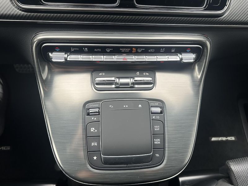 Mercedes-Benz Třídy V (2024) 300d 174kW 4M AMG LONG NT K360 - fotka 40 z 58