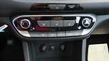Hyundai i30 Kombi 1.5 T-GDI mHEV Family Co - náhled 16