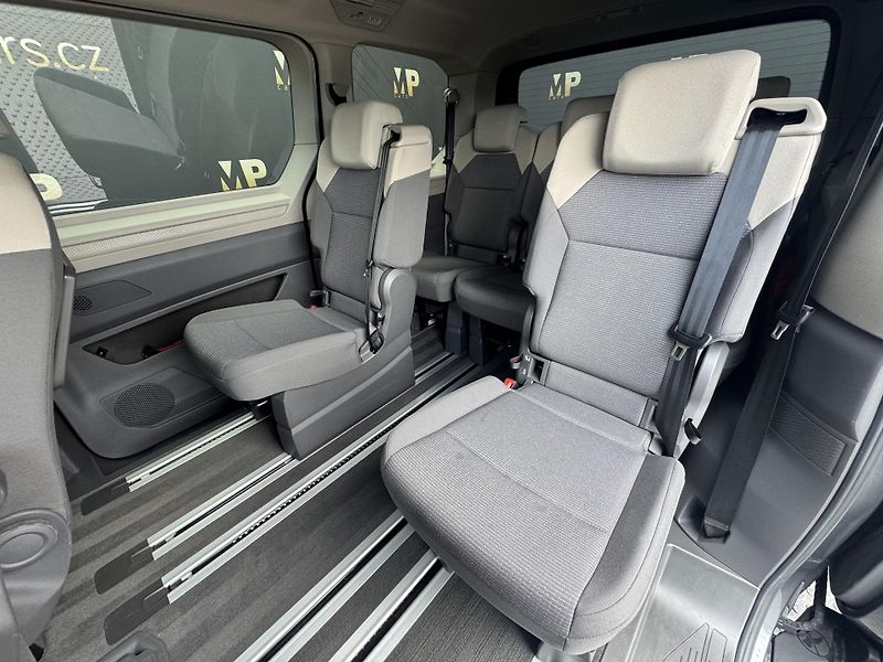 Volkswagen Multivan (2022) T7 2.0TDi Style+, 1.MAJ, DPH   - fotka 17 z 48