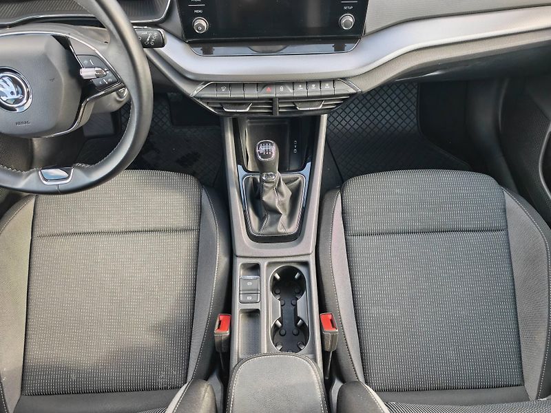Škoda Octavia Ambition 6MP 1,5TSI - fotka 9 z 21