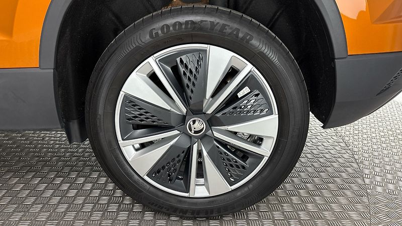 Škoda Karoq 2.0 TDI DSG Style - fotka 19 z 28