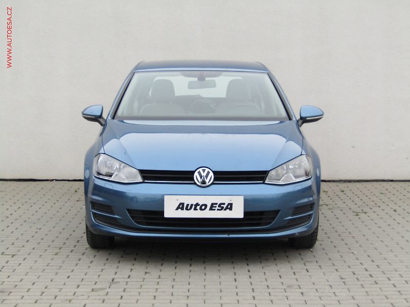 Volkswagen Golf (2013) 1.2 TSi, AC, park.asist - fotka 2 z 16