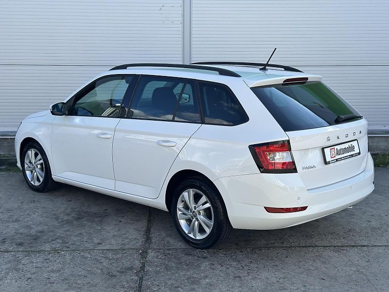 Škoda Fabia 1.0TSi Ambition TOP 95PS Clima - fotka 6 z 34