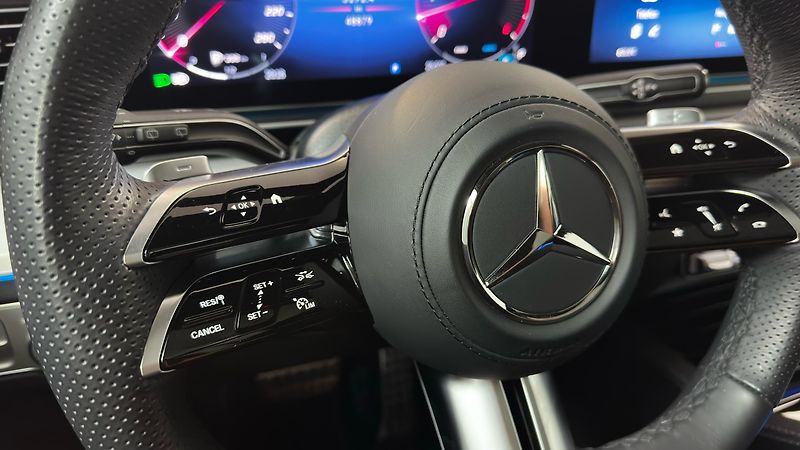 Mercedes-Benz GLS 450 d / 4 MATIC - fotka 63 z 69