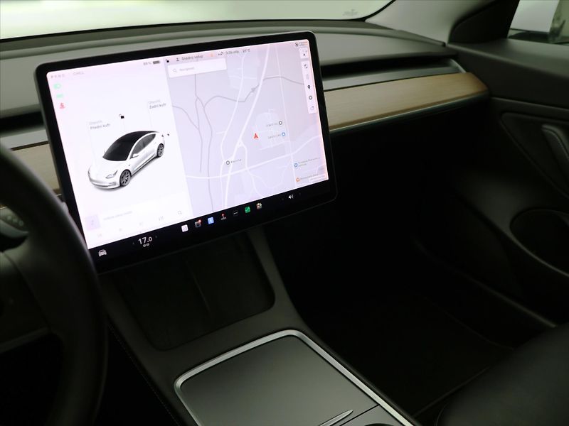 Tesla Model 3 LR 366kW 75kWh AWD DPH - fotka 13 z 25