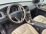 Volvo XC60 D4 AWD SUMMUM AUT CZ 1.maj - náhled 18