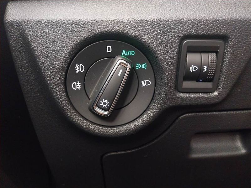 Škoda Scala (2024) Top Selection 1.0 TSI - fotka 18 z 22
