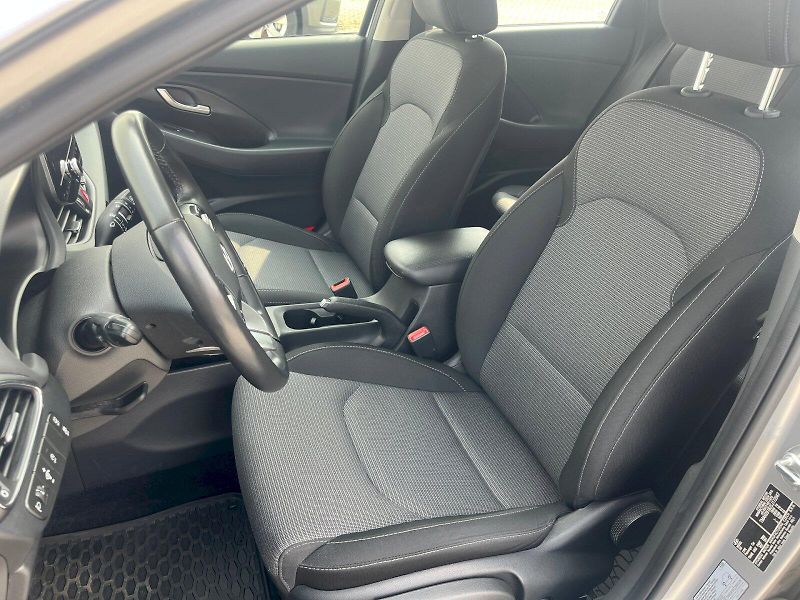 Hyundai i30 (2024) i 30 - fotka 13 z 36