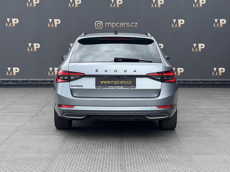 Škoda Superb (2020) 2.0TDi DSG Sportline ACC Kessy - fotka 8 z 50