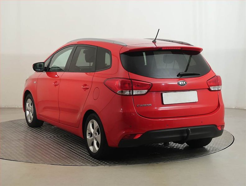 Kia Carens (2014) 1.6 GDI, Serv.kniha, Tempomat - fotka 4 z 13