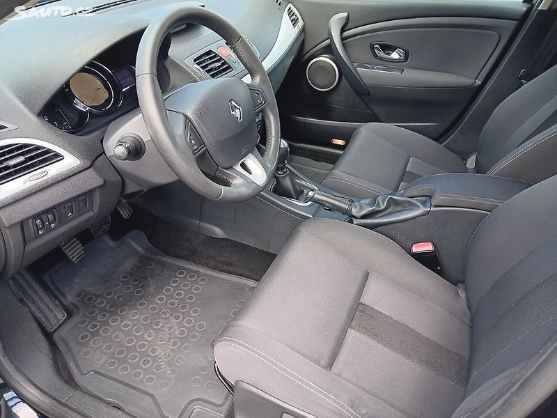 Renault Mégane 1.9 dCI 96kW - fotka 10 z 26