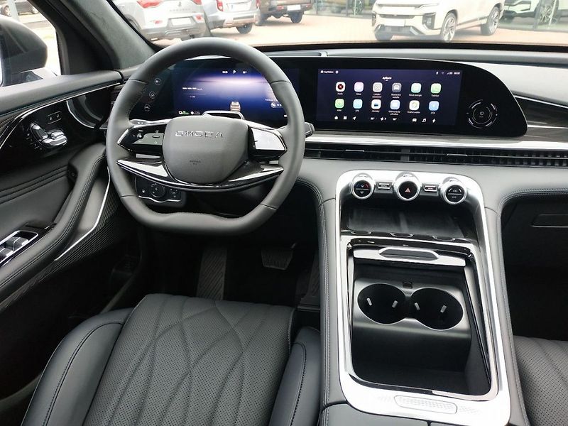 Omoda 9 Premium 1.5 PHEV AWD AT, REZER - fotka 14 z 31