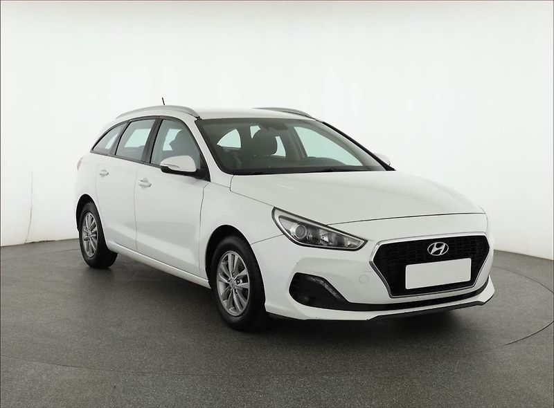 Hyundai i30 (2018) 1.6 CRDi, Serv.kniha, Tempomat - fotografie inzerátu