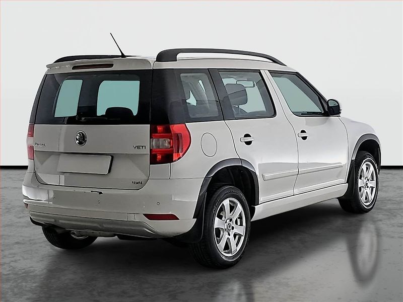 Škoda Yeti (2015) 2.0 TDI, 4X4, Tempomat - fotka 5 z 16