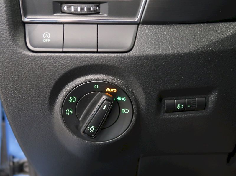 Škoda Fabia (2016) STYLE 1.2TSI 66KW - fotka 27 z 29