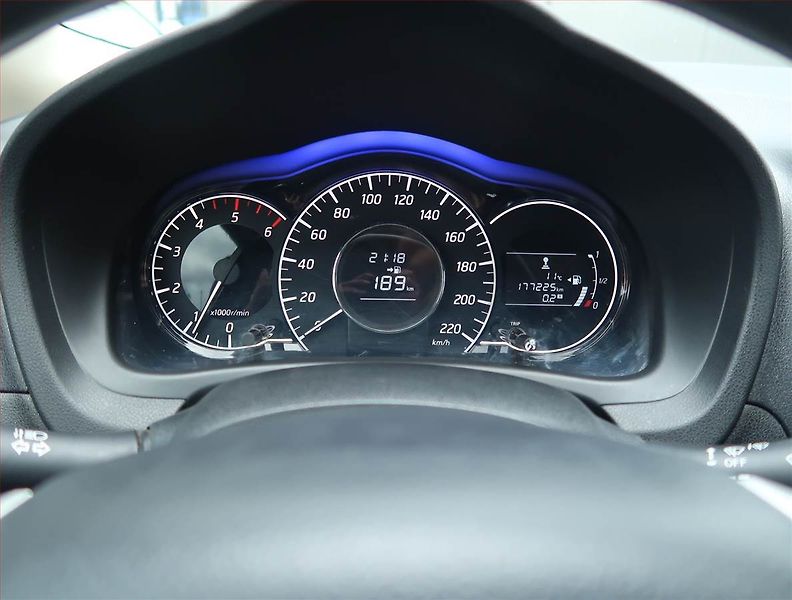 Nissan Note (2017) 1.5 dCi, Tempomat - fotka 11 z 15